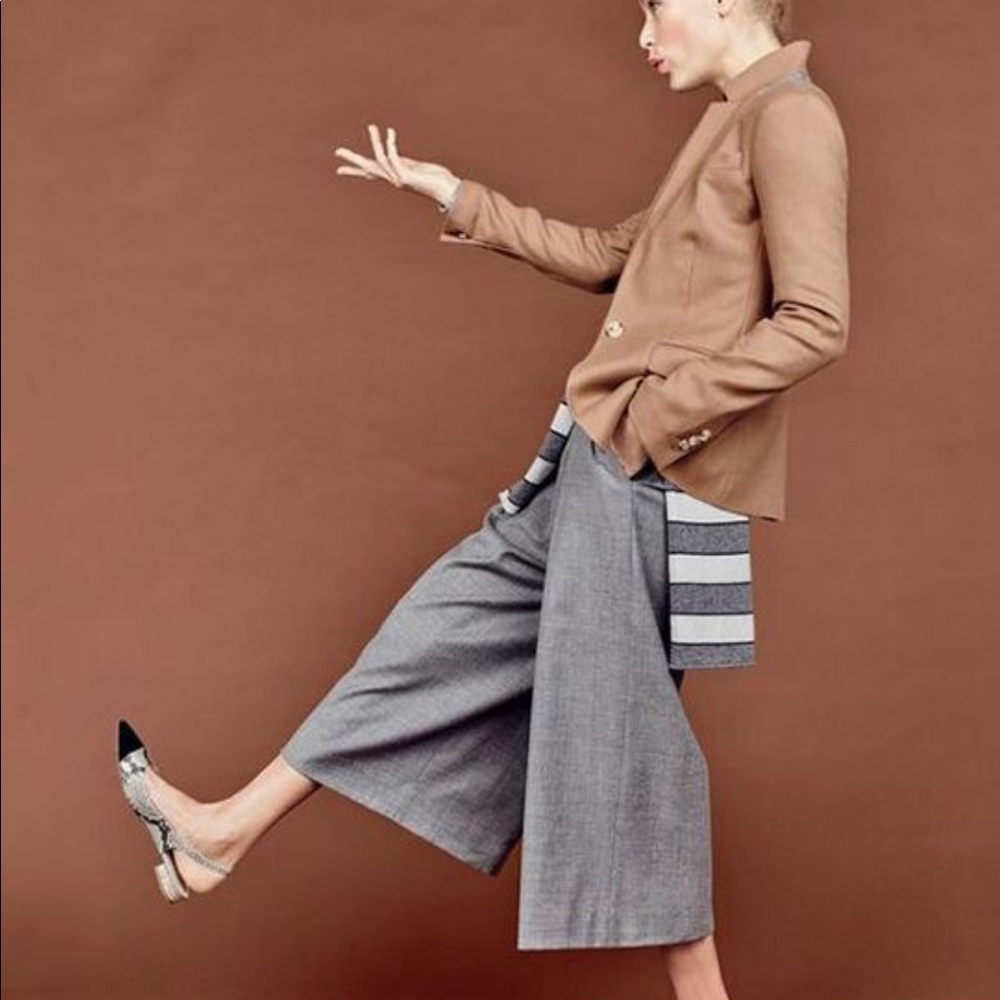 Charlotte Russe Gray Culottes